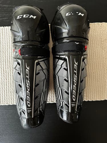 Senior CCM JetSpeed FT350 15" Shin Pads (Used)