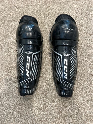 Youth CCM Tacks 9550 10" Shin Pads (Used)
