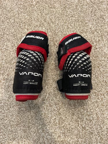 Youth Medium Bauer Vapor Lil Rookie Elbow Pads (Used)
