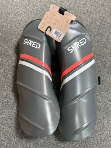 Shin Guards Medium Shred Shin Guard (New)