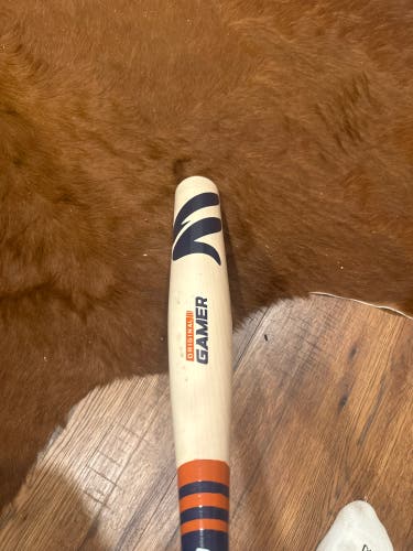 BBCOR Certified Bat (-3) 30 oz 33" (Used)