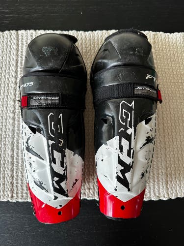 Junior CCM JetSpeed FT475 11" Shin Pads (Used)