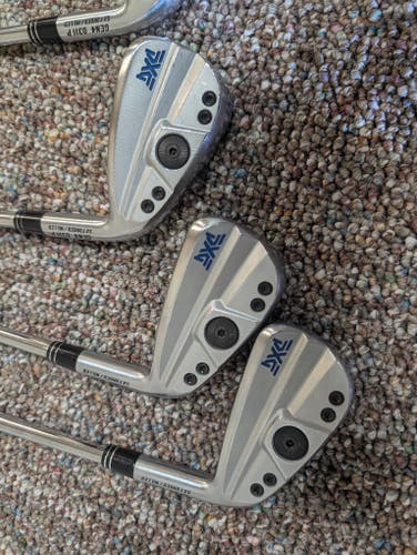 PXG 0311P GEN4 RH Iron Set Stiff Flex