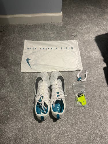 Nike Zoom Superfly Elite 2 Track and Field Sprinting Spikes. 9.5 M (11 W)