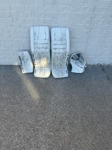34" 2021 True L12.2 Regular Goalie Full Set (Used)
