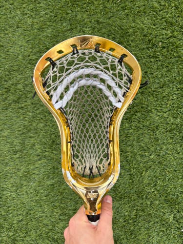 Chrome Gold Nike L3