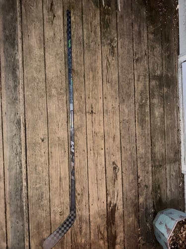 Senior CCM Ribcor Trigger 6 Pro Right Handed Hockey Stick P28 75 Flex (New)