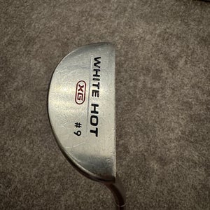 Men's Odyssey Blade Right Handed Putter 35" (Used)