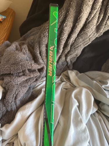 Senior Bauer Nexus Tracer Left Hand Hockey Stick P92 77 Flex (New)