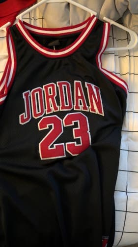 Youth Large Jordan Brand Chicago Bulls Michael Jordan #23 Black Jersey