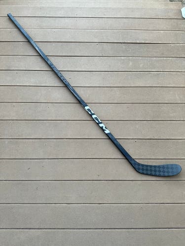 Senior CCM JetSpeed FT7 Pro Left Hand Hockey Stick P28 85 Flex Pro Stock (New) 2 pack