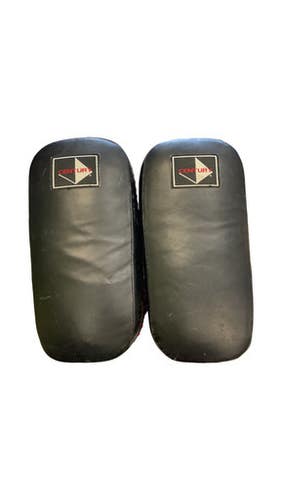 Used Century Martial Arts Blocking Pad Black MD 11859-S000030196