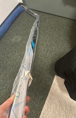 2x Intermediate Bauer Nexus Tracer Left Hand Hockey Stick P92 55 Flex (New)