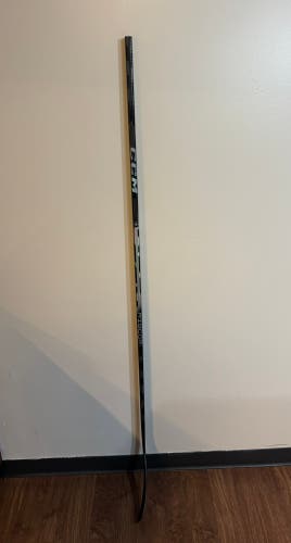 Intermediate CCM Ribcor Trigger 10 Pro Left Hand Hockey Stick P90T 75 Flex Pro Stock (Used)