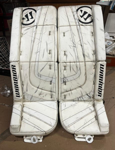 28" Warrior Ritual Classic Goalie Leg Pads (Used)