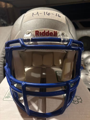 Adult Medium Riddell Speed Helmet (Used)