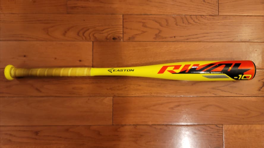 2019 Easton Rival Alloy USABat Certified Bat (-10) 17 oz 27" (Used)
