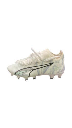 Used Puma Soccer Cleats White Junior 04.5 11859-S000030122