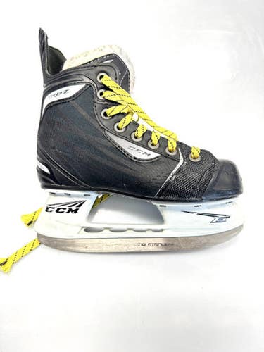 Used CCM RBZ Junior Hockey Skate Junior 01 11860-S000302422