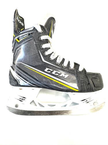 Used CCM TACK 9080 Junior Hockey Skate Junior 04 11860-S000305846