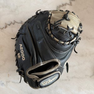 Wilson A2000 RH Catcher's Baseball Glove 34" (Used)