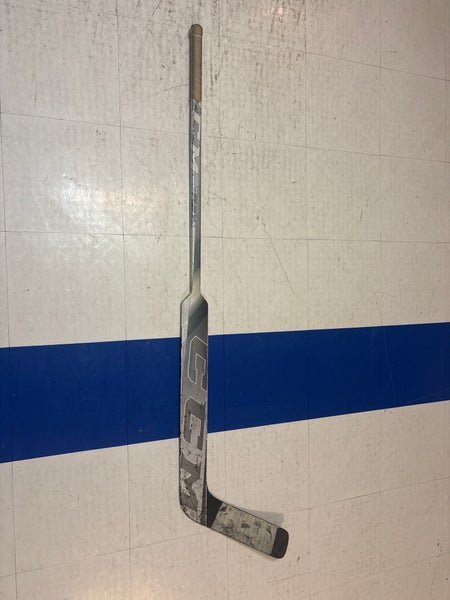 CCM Extreme Flex 5 Regular Goalie Stick 25" Paddle (Used)