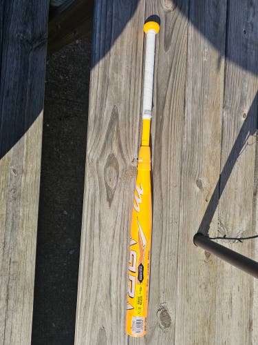 Marucci Asura Composite Bat (-10) 22 oz 32"