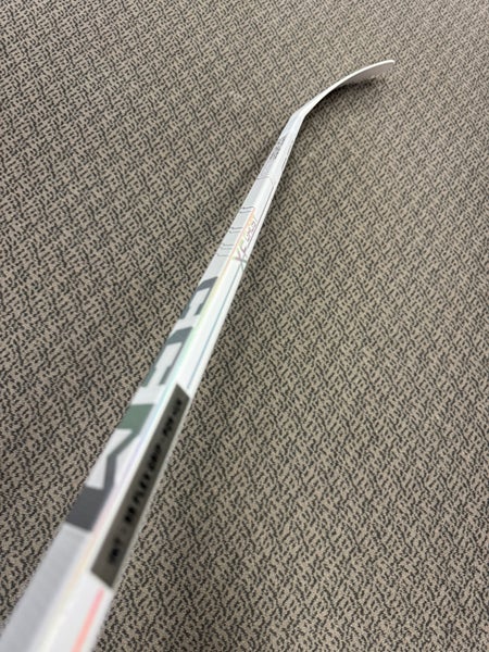 Intermediate CCM XF Ghost Left Hand Hockey Stick P29+1/4 55 Flex (New)