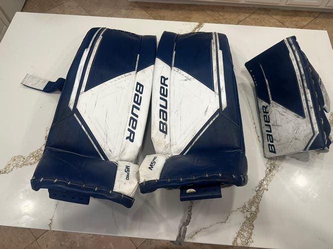 32" Bauer M5 Pro Intermediate Goalie leg pads & regular hand blocker (Used)