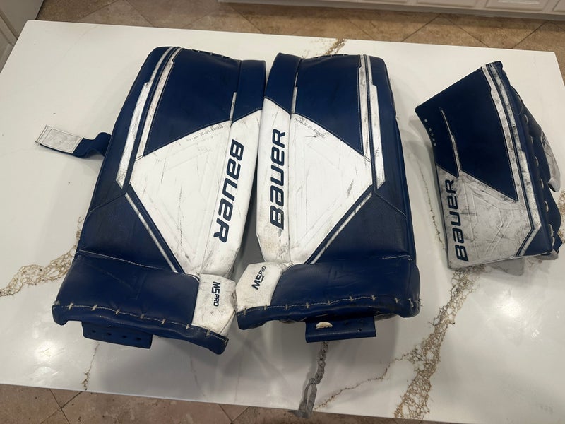 32" Bauer M5 Pro Intermediate Goalie leg pads & regular hand blocker (Used)