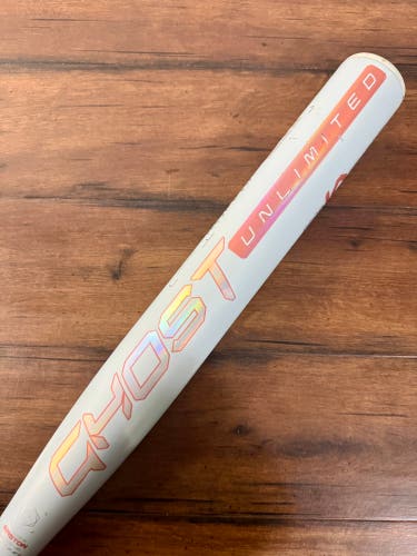 2025 Easton Ghost Unlimited 32/22 (-10) Fastpitch Softball Bat
