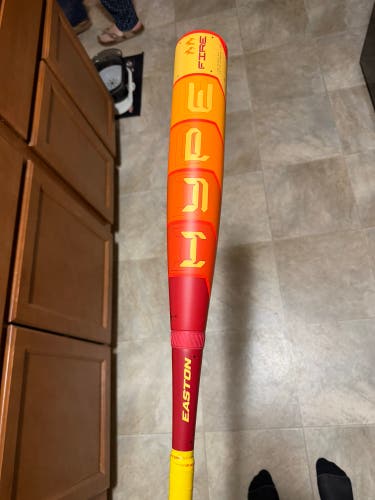 2025 Easton Hype Fire Composite USSSA Certified Bat (-8) 22 oz 30" (New)