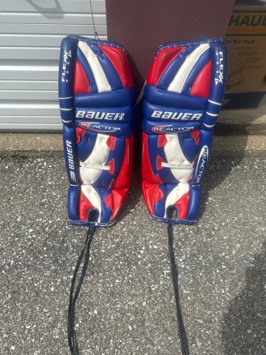 30" 2001 Bauer Reactor 6 Goalie Leg Pads (Used)