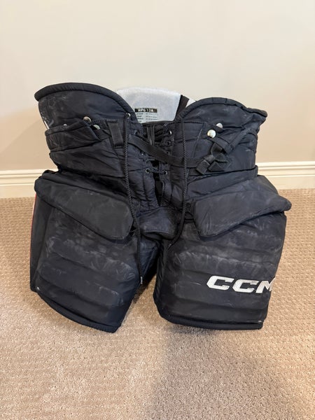 Senior XL 2018 CCM HPG 12A Hockey Goalie Pants Pro Stock (Used)