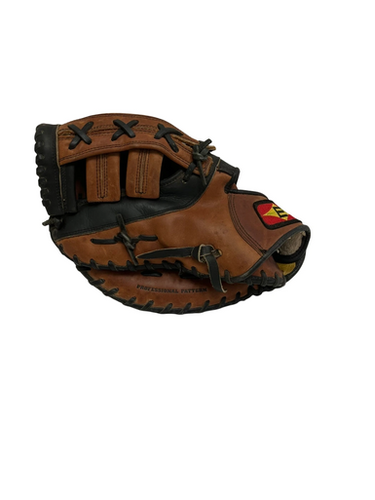 Used Easton D-PRO 30 BB/SB First Base LH Throw Brown 12" 11692-S000149503