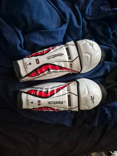 Junior Reebok 14K 12" Shin Pads (Used)
