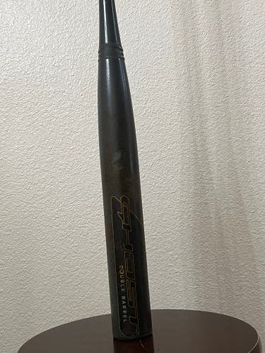 2019 Easton Ghost Composite Bat (-10) 22 oz 32" (Used)