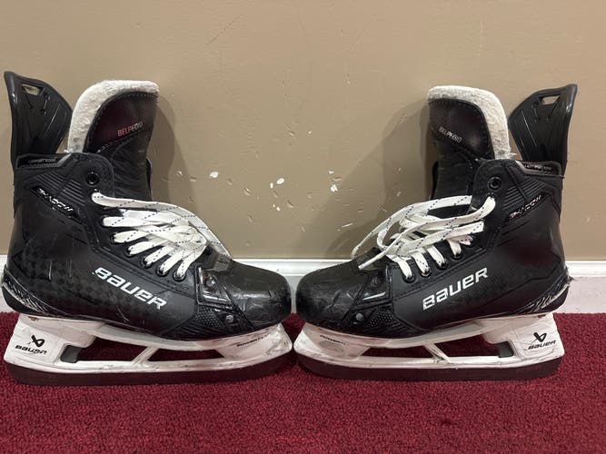 Bauer Supreme Mach Hockey Skates Regular Width Pro Stock 7.5 Item#LHSD756