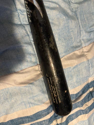Victus Pro Reserve JC24 Maple Bat (-3) 30 oz 33" (Used)