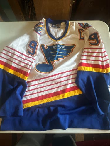 Starter 1996 St Louis Blues Wayne Gretzky 99 Jersey
