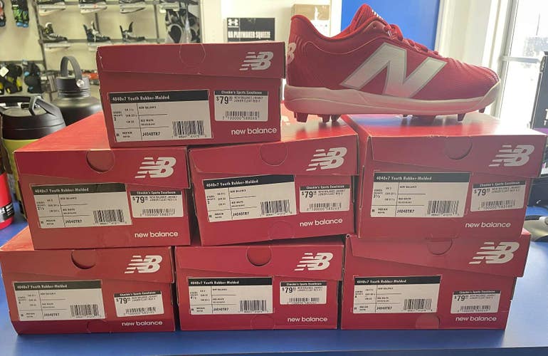 NEW! New Balance 4040 v7 Junior Rubber-Molded Baseball Cleats - RED