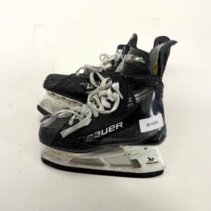 Used Black Bauer Vapor Hyperlite 2 Skates | Size 4.5 D | BH489
