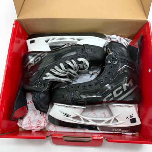 Used Black CCM Jetspeed FT690 Skates | Size 7.5 R | #A18