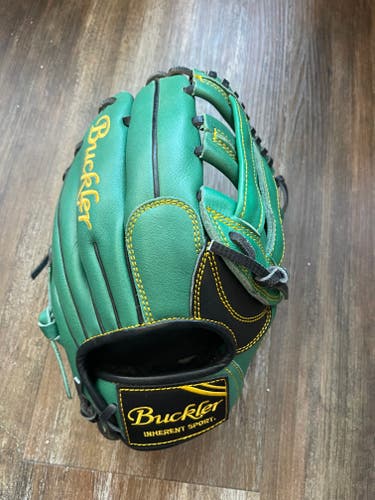 2025 Buckler RH Infield Junior select Baseball Glove 11.25" (Used)
