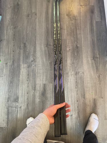 Senior CCM Right Handed Hockey Stick P28 75 Flex Pro Stock (New)