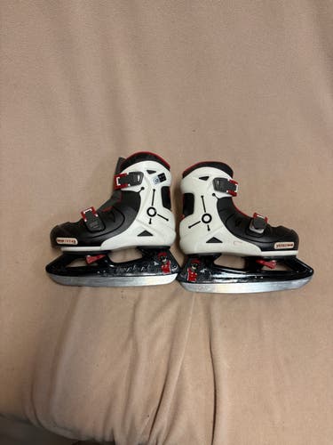 Oxelo adjustable Y13- 4 Hockey Skates(Used)