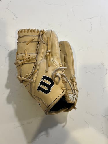 2024 Wilson A2000 Baseball Glove (Used)