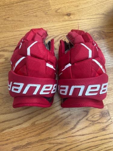Bauer Supreme Mach Gloves 12" (Used)