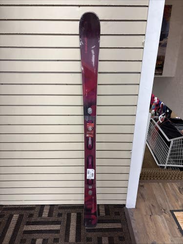 Head Total Joy 158cm Womens Skis NEW W/ Head Joy GW SLR Binding NEW 25/26