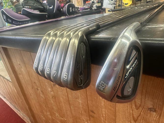 Mizuno 2015 JPX EZ Forged Right Handed Iron Set (6 Clubs) #6 - #9, PW, GW (Used)
